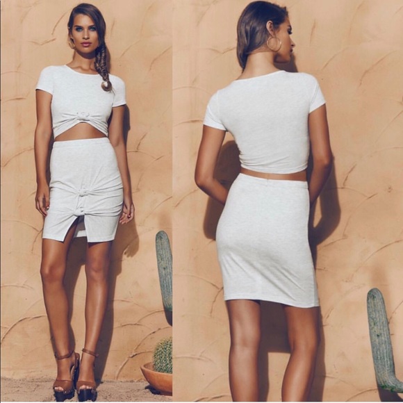 MATEA DESIGNS Passion Prevails Set - Picture 1 of 8